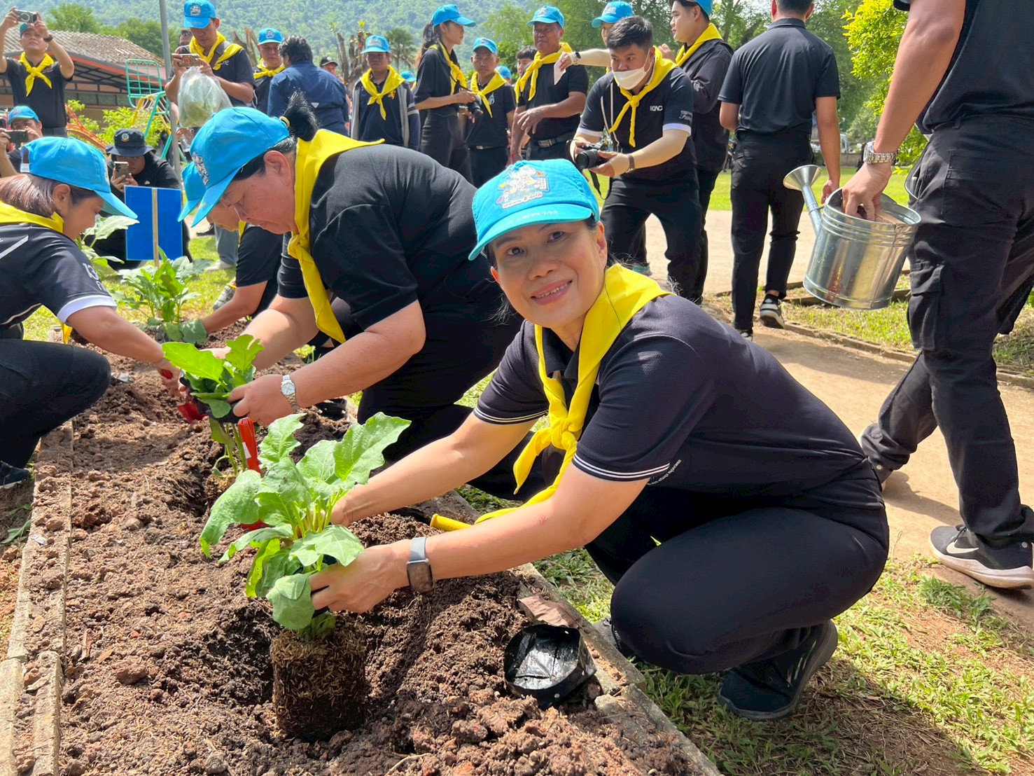 title - ส.ป.ก.พิษณุโลก ร่วมกิจกรรมโครงการจิตอาสาพัฒนาพื้นที่โครงการอันเนื่องมาจากพระราชดำริ 4 ภาค  “เราทำความ ดี ด้วยหัวใจ” จังหวัดพิษณุโลก ปีงบประมาณ พ.ศ. 2569 เนื่องในโอกาสพระราชพิธีมหามงคลเฉลิมพระชนมพรรษา 4 รอบ สมเด็จพระนางเจ้าสุทิดา พัชรสุธาพิมลลักษณ พระบรมราชินี (3 มิถุนายน 2569)